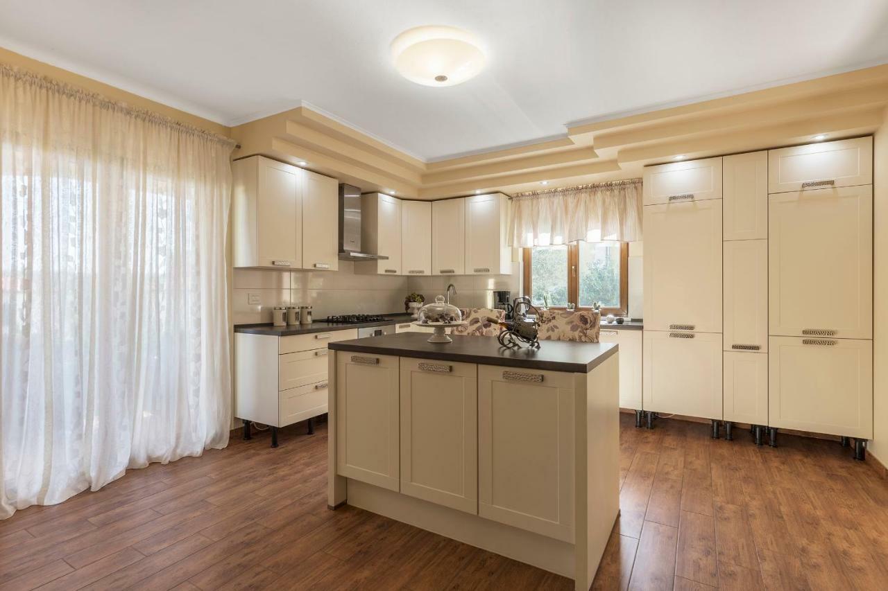 Villa Monique Vodnjan Luaran gambar